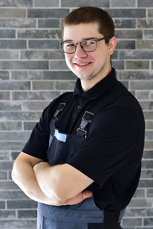 Thomas Vogler, Automobil-Mechatroniker